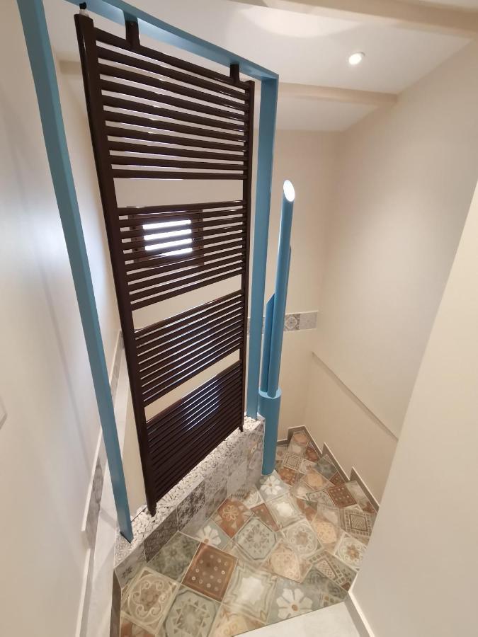 Bed and Breakfast Le Metro Карини Экстерьер фото