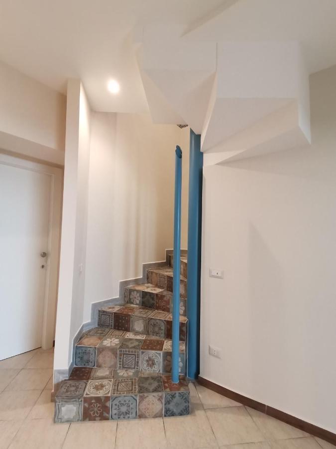 Bed and Breakfast Le Metro Карини Экстерьер фото