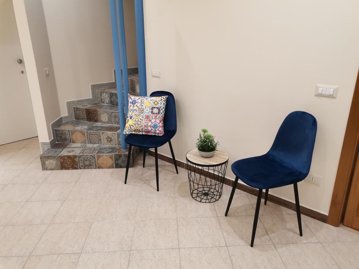Bed and Breakfast Le Metro Карини Экстерьер фото